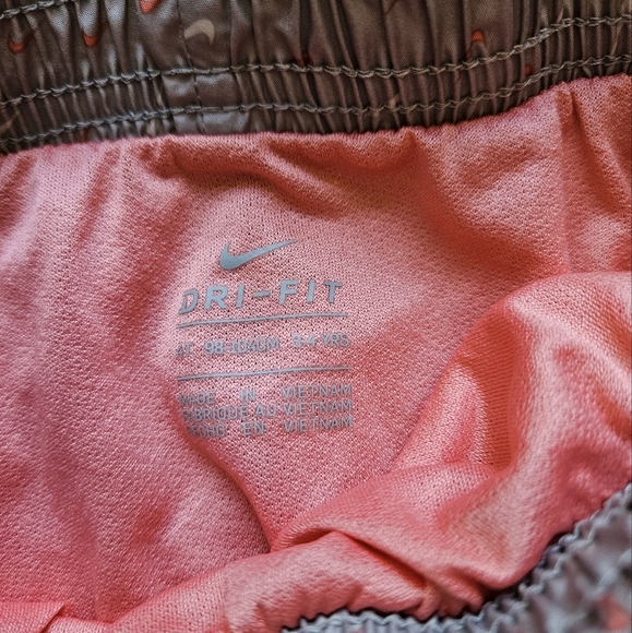 Nike Kids Shorts Lot - Picture 3 of 10